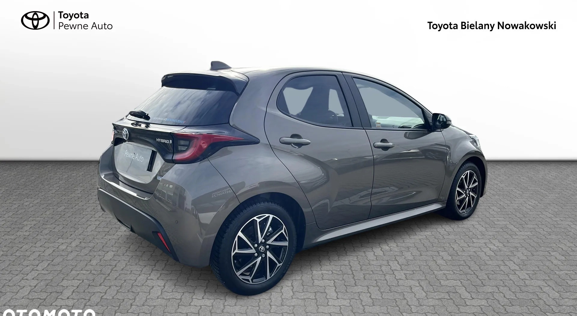 Toyota Yaris cena 96900 przebieg: 8559, rok produkcji 2022 z Żyrardów małe 301